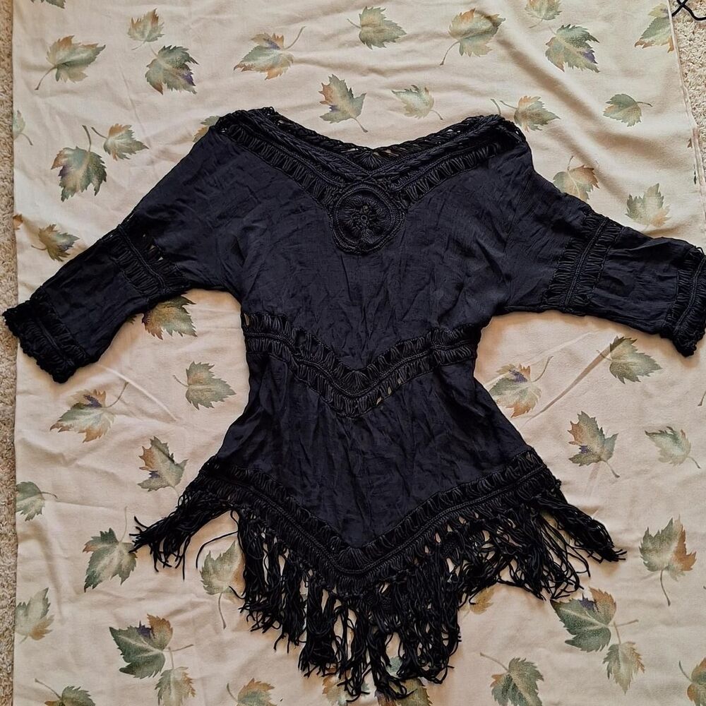 Unbranded Women's Black and Navy Blouse